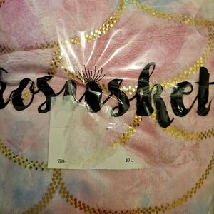 Brand new kids mermaid blanket